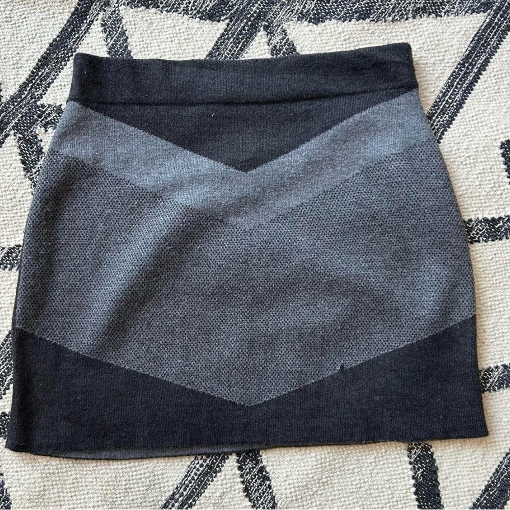 Smartwool Gray and Black Women's Skirt